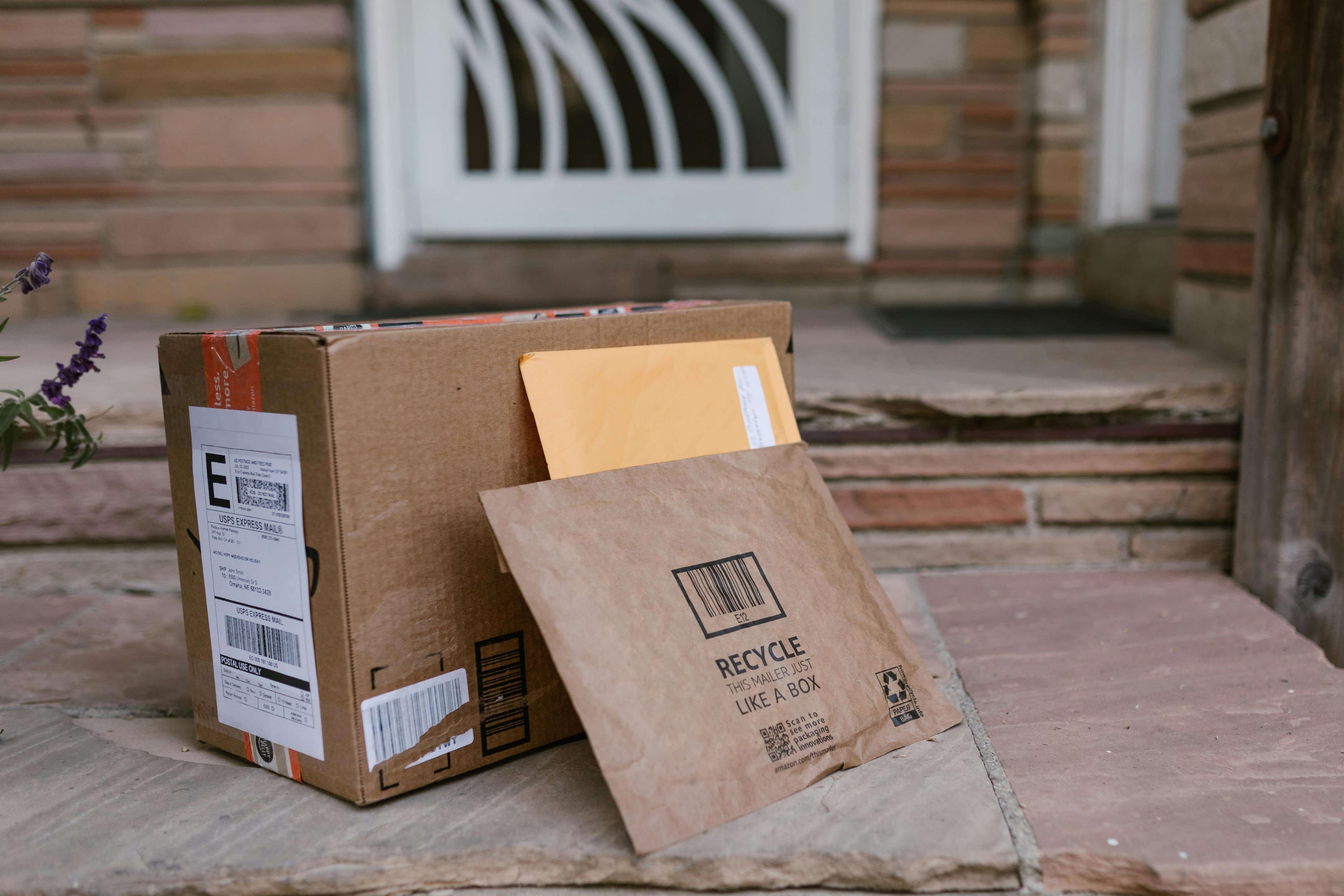 Mail items prepared for consolidated forwarding